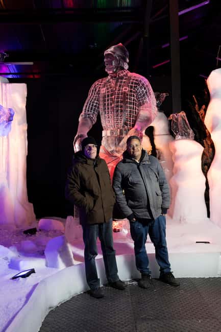 Biddinghuizen: Dutch Ice Sculpture Festival Entry Ticket - The Themed Film Scenes and Artistic Details