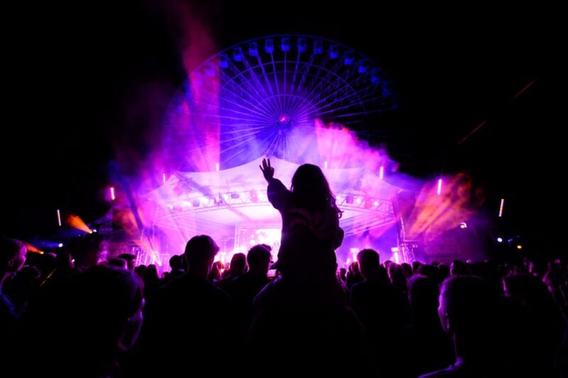 Biddinghuizen: Walibi Holland Entry Ticket - Additional Facilities and Restrictions at Walibi Holland