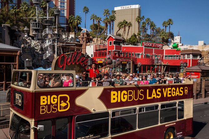 Big Bus Las Vegas: Hop-On Hop-Off Sightseeing Bus Tour - The Red Route: A Closer Look at Stops and Landmarks