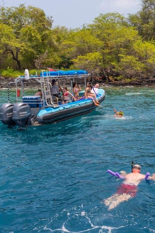 Big Island: Captain Cook Sightseeing & Snorkel Expedition - Marine Life Encounters and Wildlife Watching