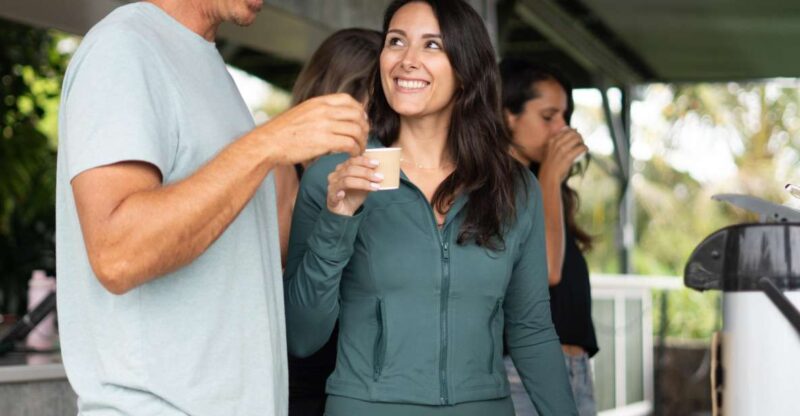 Big Island: Coffee, Black Sand, Volcano and Waterfall Tour - Scenic Dining with Volcano Views and Live Music