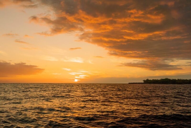 Big Island: Kona Super Raft Sunset Cruise - Discover the Kona Super Raft Sunset Cruise for an Unforgettable Evening