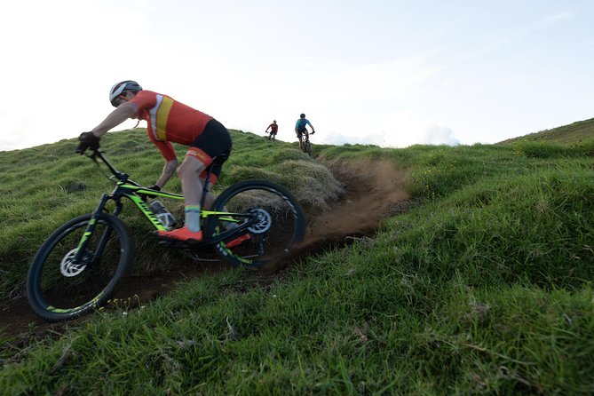 Big Island Mountain Biking on Anna Ranch - Key Points