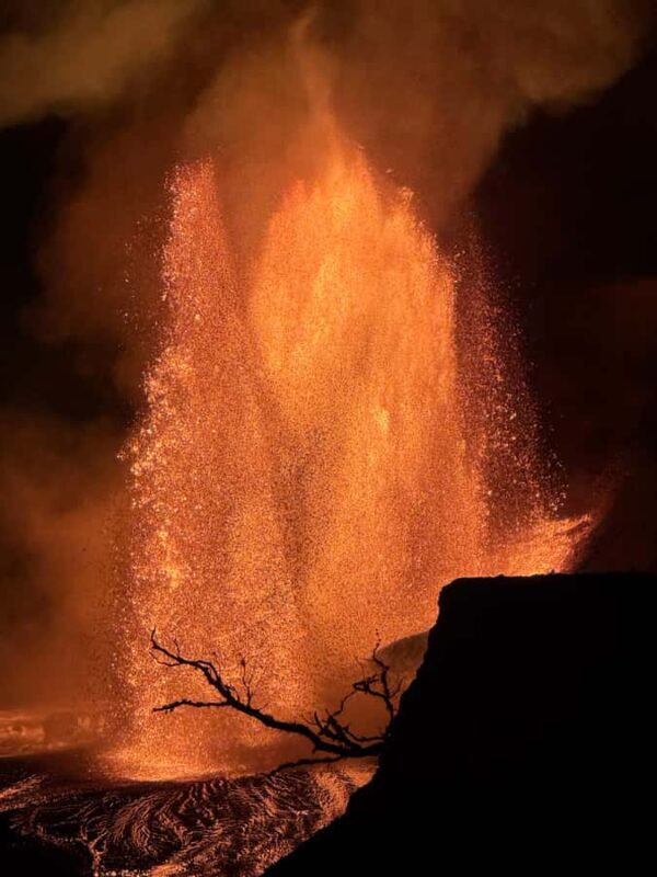 Big Island: Volcano, Black Sand Beach, Waterfall, with Lunch - Key Points