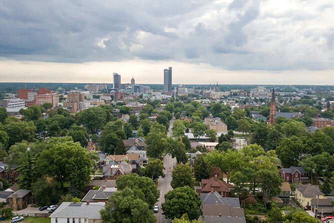 Big Movie Locations Private Tour in New York with Local Guide - The Ross Dock Picnic Area and the Amusement Park Scene