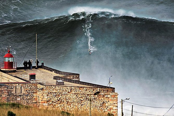 Big Waves of Nazaré - Private Tour - Key Points