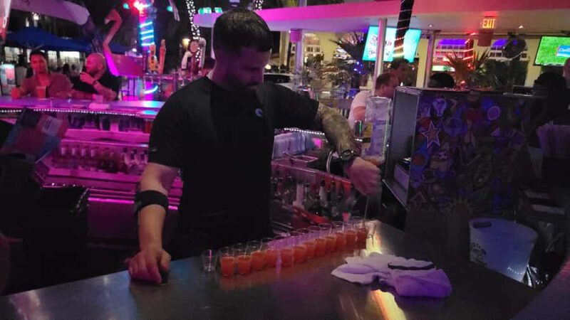 BigBeach Bar Crawl - South Beach Bar Hop and Club Experience - The Guides: Your Party Hosts