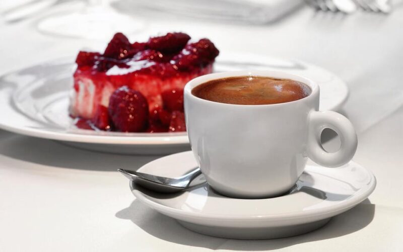 Biggesee: Boat Tour with All-inclusive cake buffet - Scenic Views from Biggeblick Viewing Platform