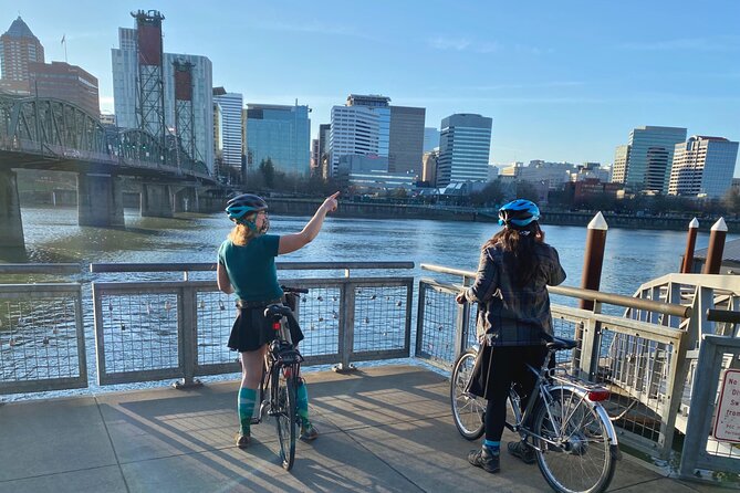 Bike Around Portland Oregon: Art, Culture, Bridges, Poetry - Street Art and Cultural Highlights Along the Route