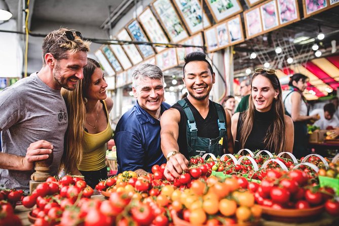 Bike / E-bike tour : Plateau, Mile-End, Jean-Talon Market by Fitz - Comfortable and Well-Maintained Equipment