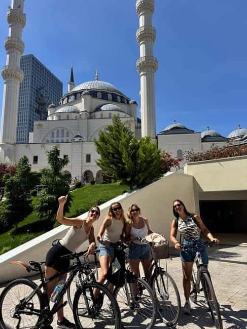 Bike or E-Bike Tour Tirana : Highlights & Grand Park Guided - The Guide Experience and Tour Atmosphere