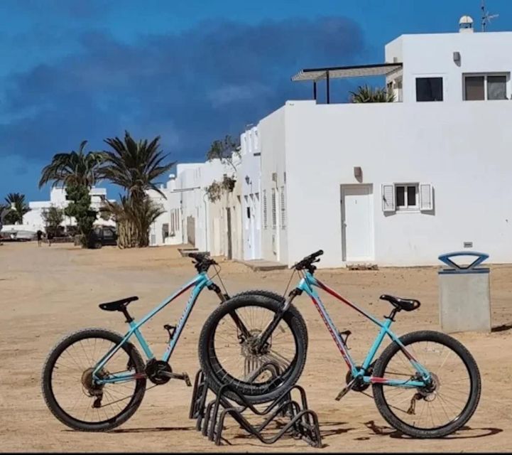 Bike Rental La Graciosa - Practical Details: Meeting Point and Operating Hours