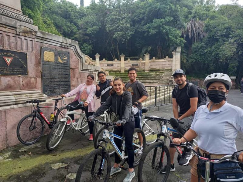 BIKE RIDE THROUGH ICONIC SITES OF THE CDMX / BREAKFAST & BEER - What Is Included and What Is Not