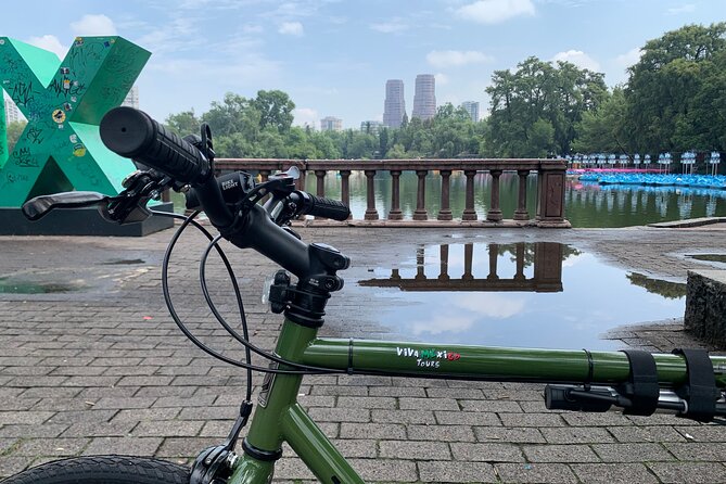 Bike Tour in La Roma and La Condesa / Mexico - Starting Point at Tonalá 183 in La Roma