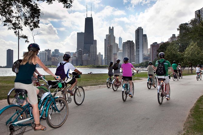 Bike Tour of Chicago's Lakefront Neighborhoods - Key Points