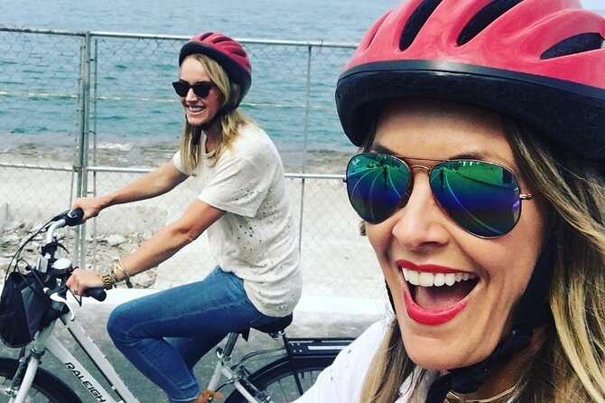 Bike Tour of Chicago's Lakefront Neighborhoods - Stops at Lake Michigan and the Lakefront Trail