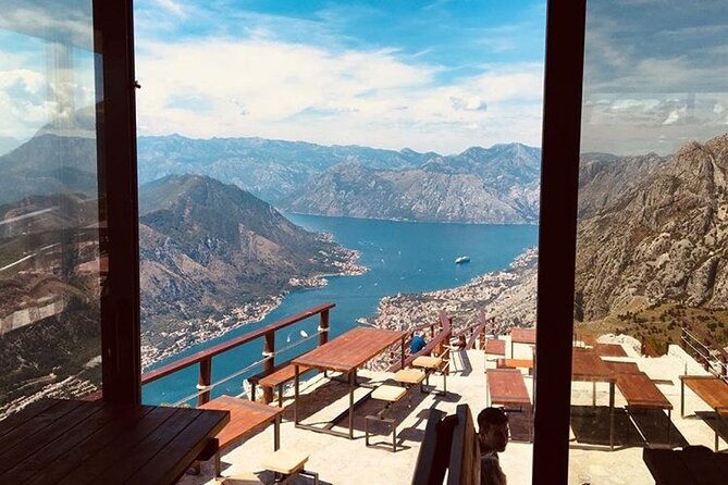 Bike tour - Panoramic downhill from Njegui and Kotor serpentines - Adrenaline Option: Zipline at Njegusi