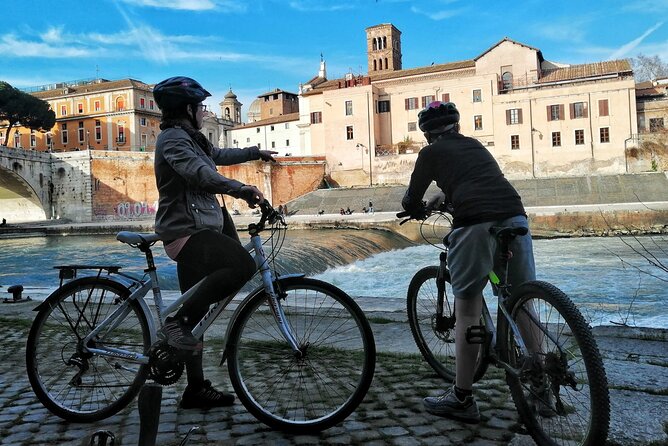 Bike Tour: The city in its heart - Practical Aspects: Booking, Timing, and Group Size