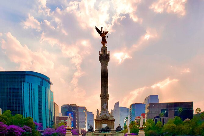 Bike Tour through Chapultepec, Reforma and the Zócalo / Mexico - Discover Mexico City on a 4.5-Hour Bike Tour for $72.37