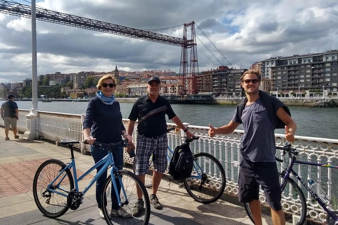 Bike tour with Pintxos & Drinks in Getxo (Scenic Bilbao Seaside) - Discover Getxo’s Seaside Charm on Two Wheels