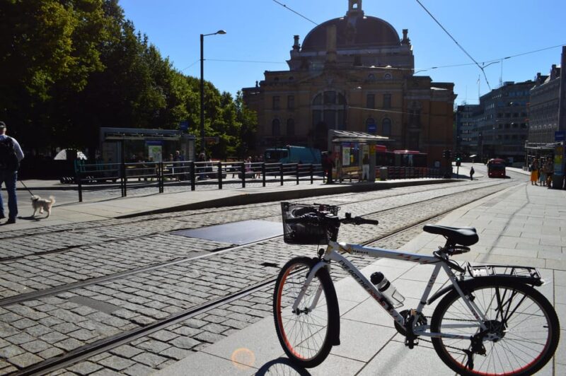 BIKING OSLO UP TO 8 PARTICIPANTS - Practical Details: Meeting Points and Group Size