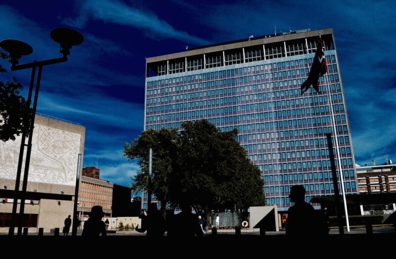 BIKING OSLO UP TO 8 PARTICIPANTS - The Guide and Experience Style