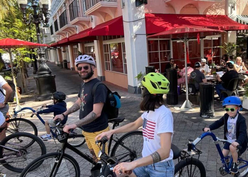 Biking tour around South Beach - in French - Practical Details for a Smooth Ride