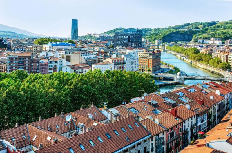 Bilbao and Castro Urdiales: A full-day excursion from Santander - Iconic Views of the Nervión River and Bilbao Landmarks