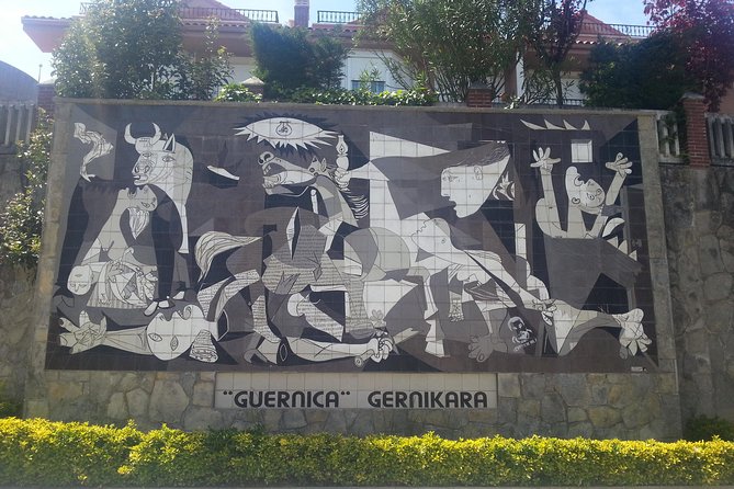 Bilbao And The Bay Of Biscay from San Sebastian - Exploring Bilbao: Guggenheim Museum and La Ribera Market