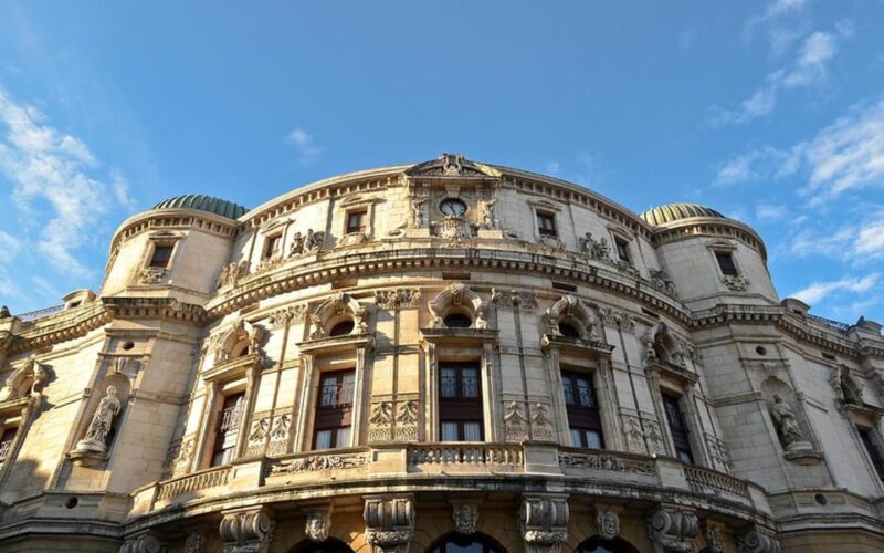Bilbao architecture and churches tour - Visiting the Arriaaga Theater and Major Religious Landmarks