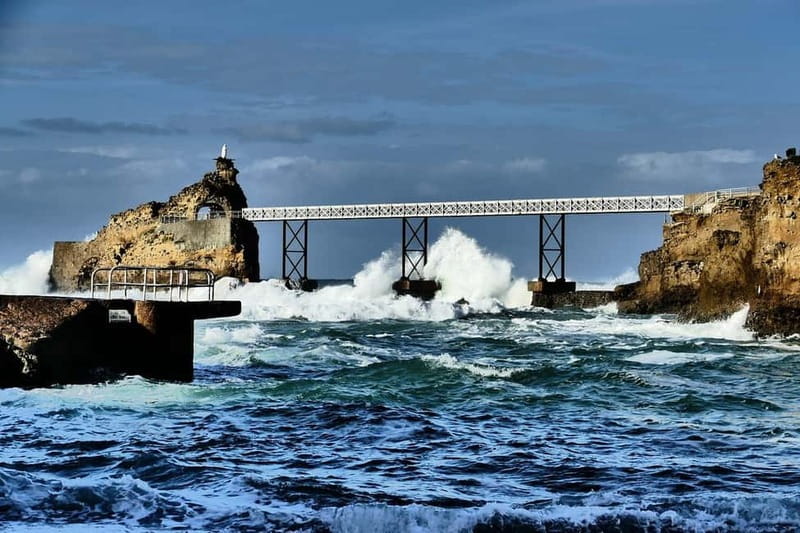 Bilbao: Biarritz, Saint Jean de Luz, and San Sebastian Tour - Scenic Coastal Drive and Photo Stops