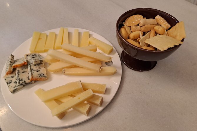 Bilbao Food Tour: Pintxos, Drinks, and Tapas with a Local - Learning About Bilbao’s Gastronomic Heritage