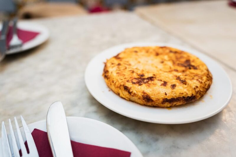 Bilbao Food Tour with Pintxos & Drinks with a Local - Key Points