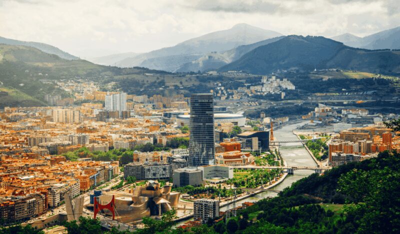 Bilbao & Guggenheim Private Walking Tour from Hotel/Center - How the Tour Fits Into Your Bilbao Itinerary