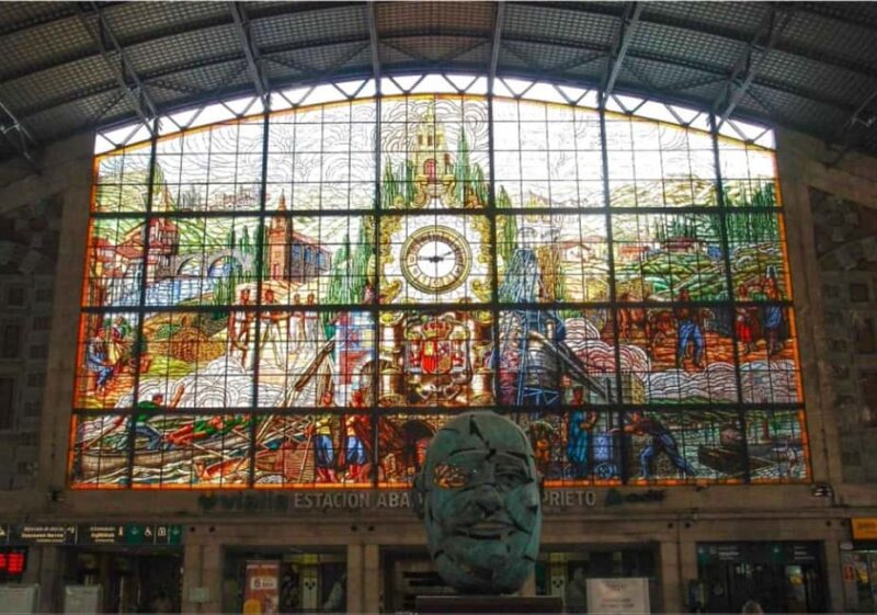 Bilbao: Historic Quarter Tour on your phone - Curiosities and Local Stories Enrich the Experience