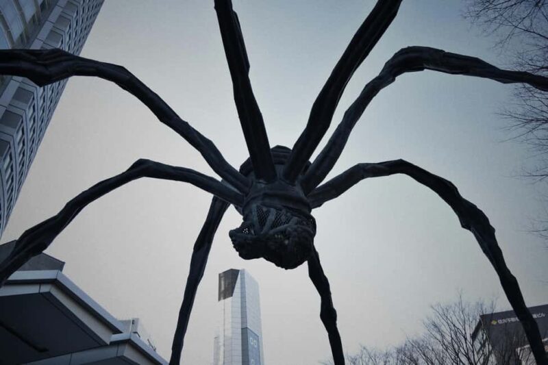 Bilbao: Historic Walking Tour and Highlights - End of Tour at Federico Moyúa Square