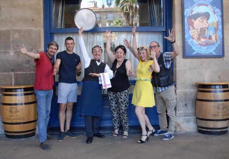 Bilbao Historical Tour in small group - Plaza Nueva: The Heart of Bilbao’s Old Town