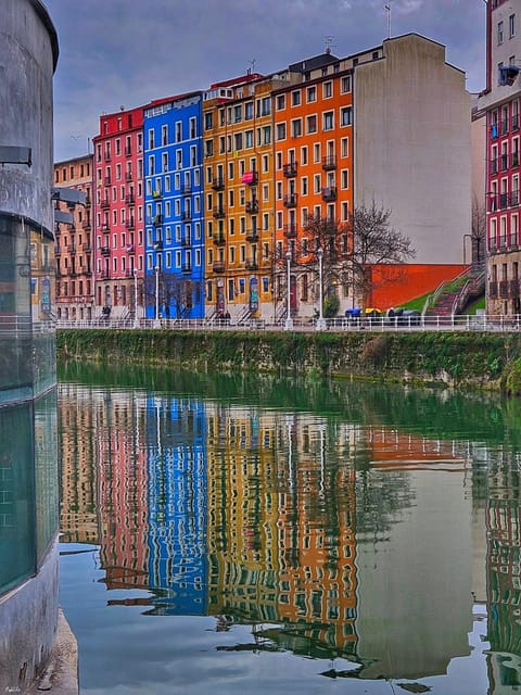 Bilbao: Old Quarter Walking Guided Tour - Accessibility and Practical Tips