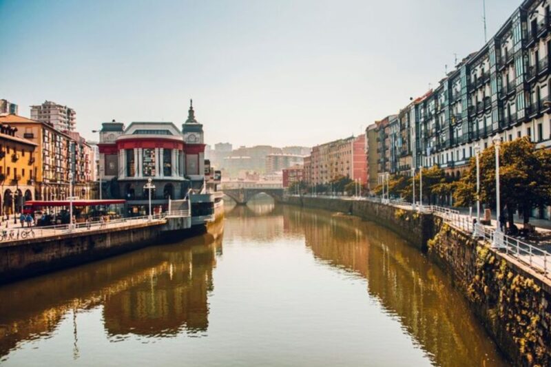 Bilbao: Private custom walking tour with a local - Key Points
