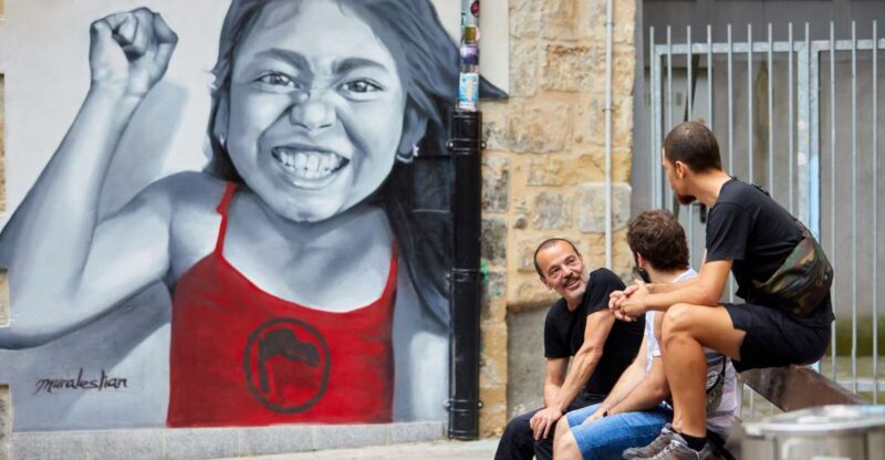 Bilbao: Street Art Walking Tour with Local Craft Beer - Why This Tour Outshines Other Urban Experiences