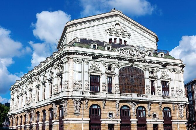 Bilbao Walking Small Group Tour - Discover Bilbao’s Old and New Landmarks in Just 2 Hours