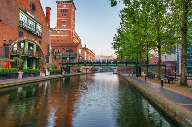 Birmingham Self Guided City Walk and Interactive Treasure Hunt - Unique Stories and Ghost Tales