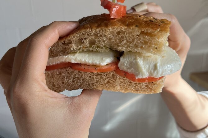 Bites and Sites of Canmore Walking Food Tour - Starting Point in Downtown Canmore and Historic Context