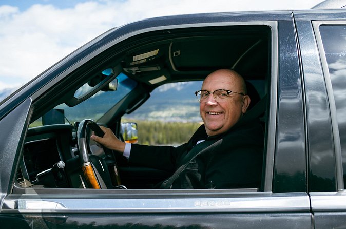 Black Car Airport Transfers in Bow Valley - The Booking Experience with My Driver