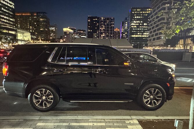black car service - Reliable and Luxurious Transportation in Boston for Up to 6 Guests