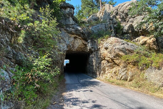 Black Hills Self Guided Driving Audio Tour - Jewel Cave National Monument: Exploring the Underground World