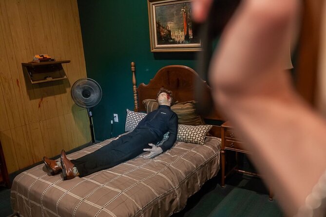 Blackout Motel Escape Room Experience in Avondale - The Blackout Motel Theme and Setting in Avondale