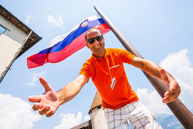 Bled Lake with island and castle - small group - day trip from Ljubljana - Visiting Bleds Surrounding Town in Winter