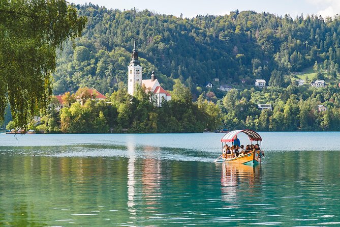 Bled Lake with Postojna Cave & Castle - small group - day trip from Ljubljana - Discover Bled Lake and Bled Castle with Scenic Views