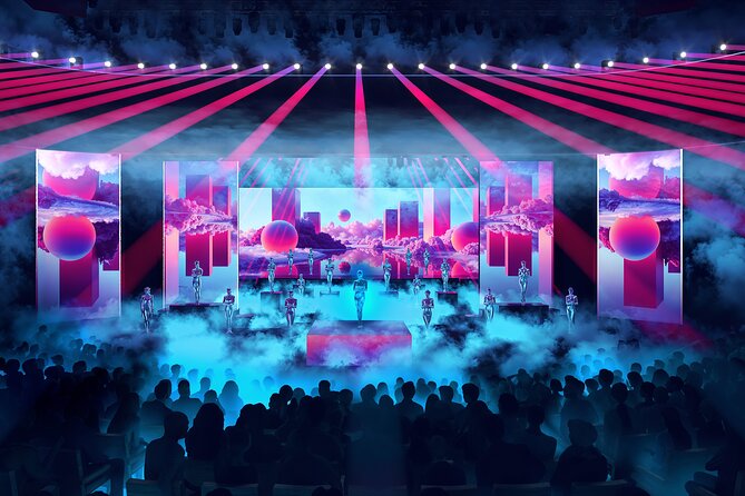 BLINDED by DELIGHT Grand Show - The Friedrichstadt-Palast Venue and Its Unique Atmosphere